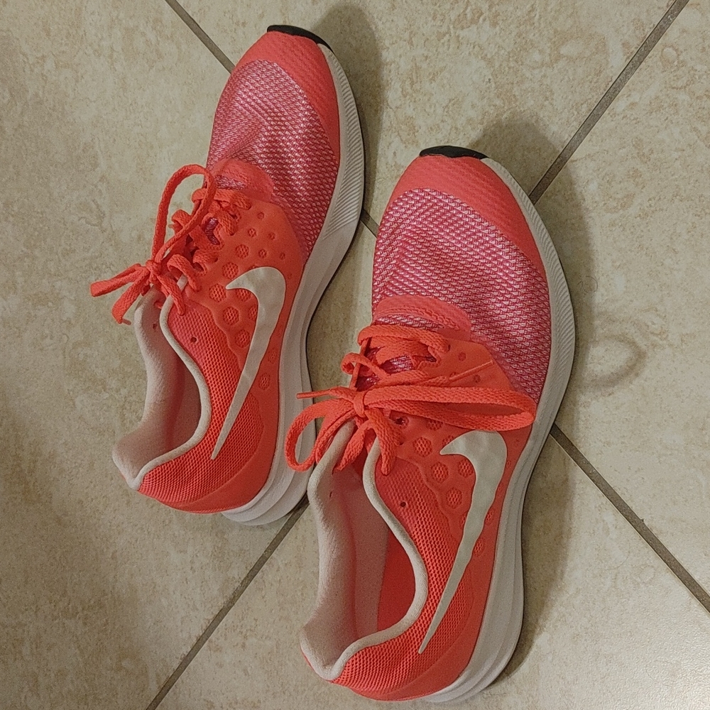 Nike Downshifter 7 Womens Tennis Shoes